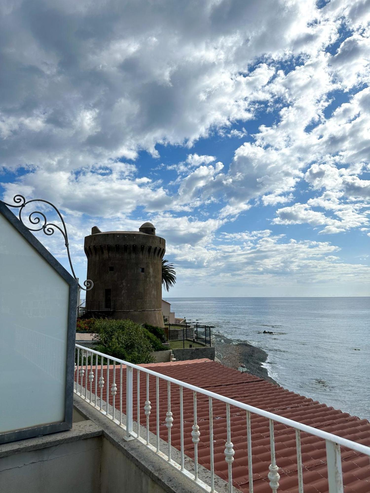 Torremare Hotel Marine du Miomo Exterior photo
